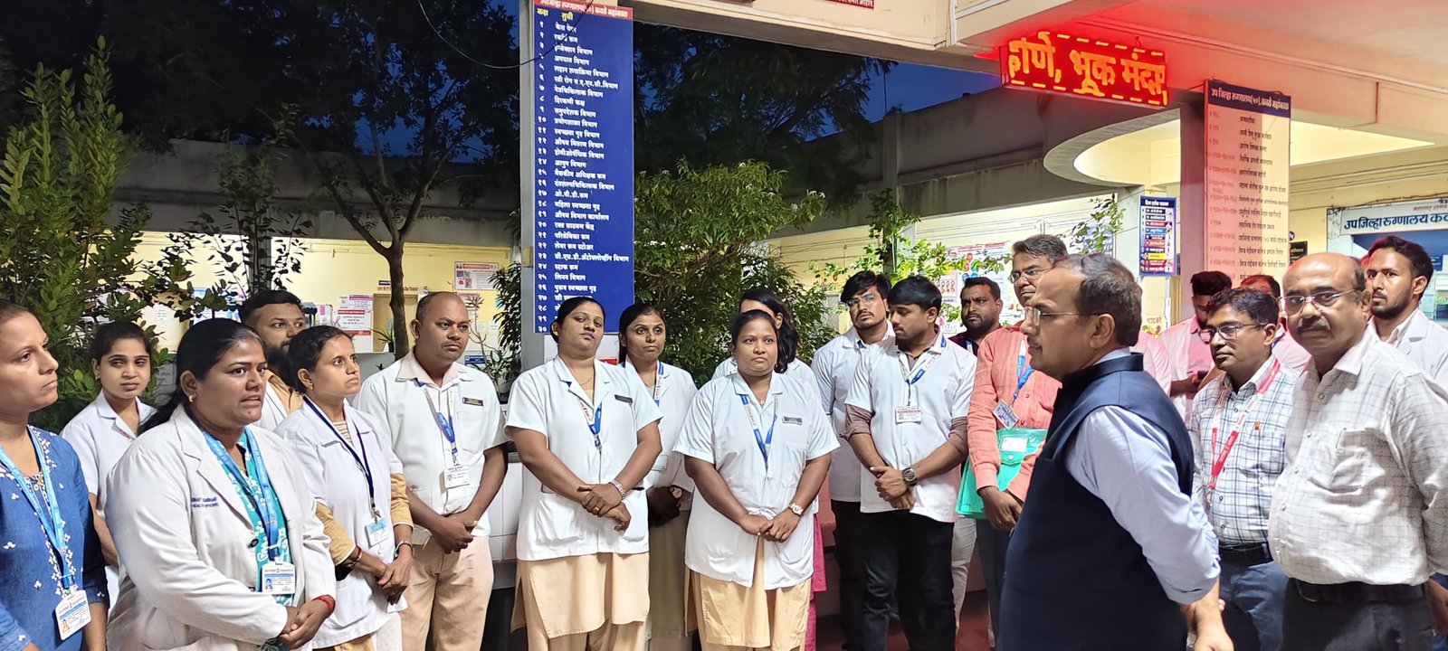 मा. संजय काटकर (IAS) यांचा उपजिल्हा रुग्णालय, कवठेमहांकाळ येथे संवाद दौरा; ग्रामीण आरोग्य सेवांना गती देण्याचे निर्देश
