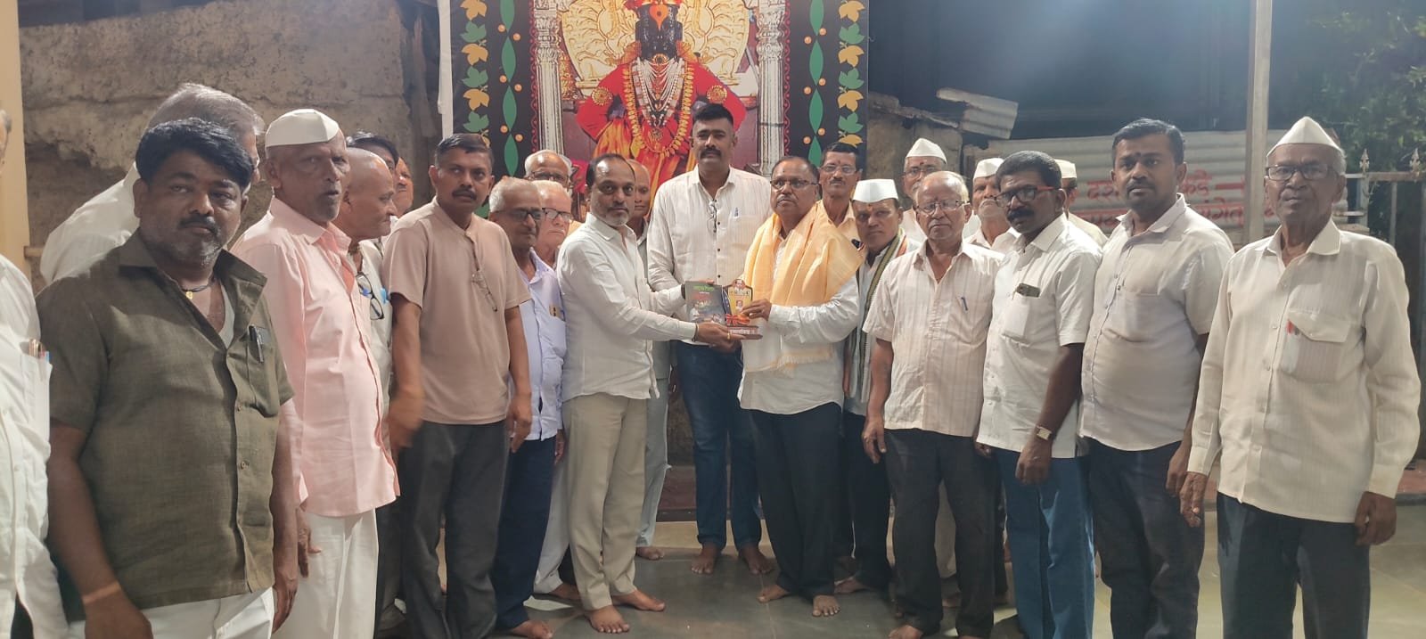 कर्नाटकात झळकणार ‘आकुबा’ ; विलासराव खरात यांच्या कथासंग्रहाचा कन्नड भाषेत अनुवाद