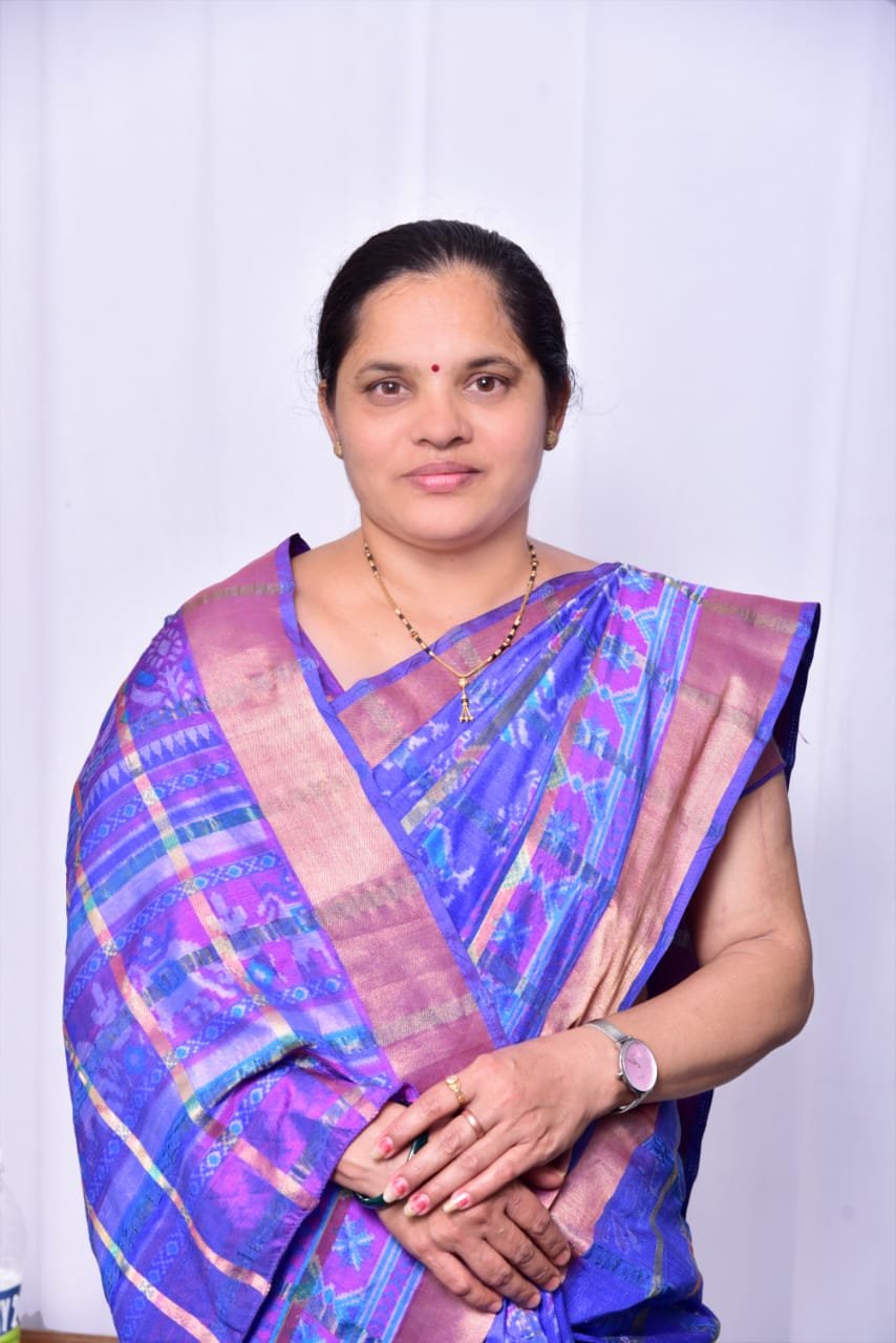 समनापुर-निमोण गटात जिल्हा परिषदेसाठी कविता कैलास पाटील यांच्या नावाची जोरदार चर्चा